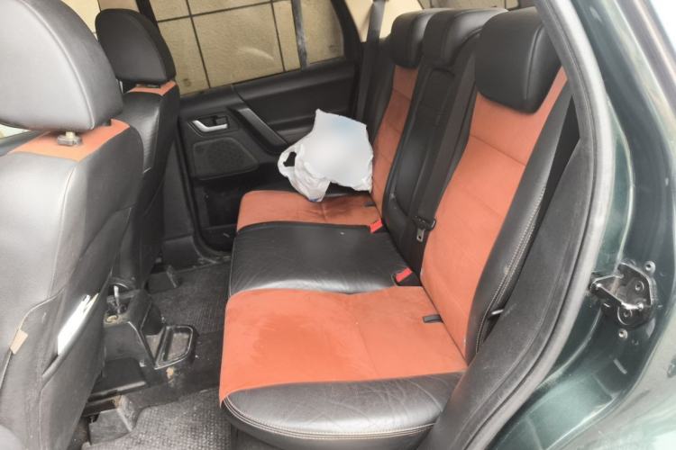 Used Land Rover Freelander 2 2011 3.2L i6 SE Gasoline Version Left Rear Seat