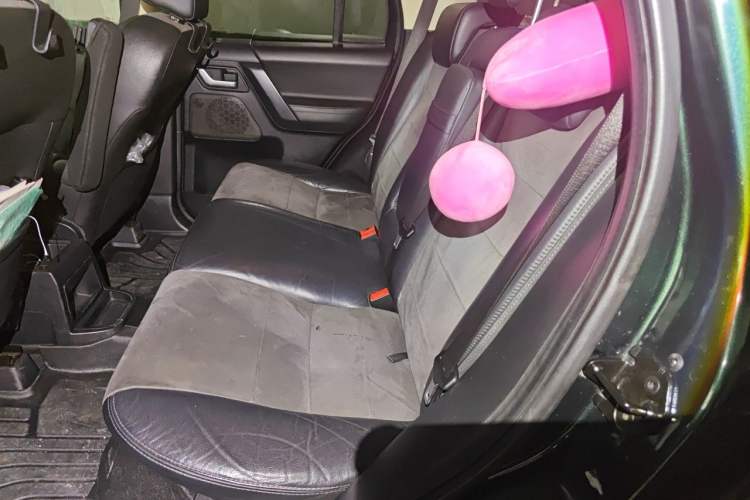 Used Land Rover Freelander 2 2011 2.2T SD4 SE Diesel Edition Left Rear Seat