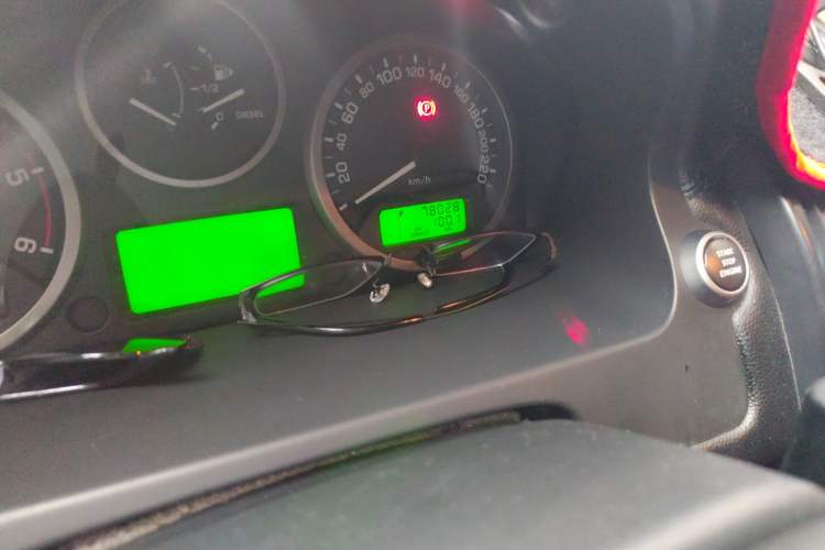 Used Land Rover Freelander 2 2011 2.2T SD4 SE Diesel Edition Odometer Close Up