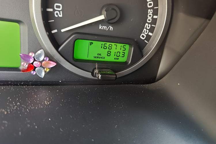 Used Land Rover Freelander 2 2011 2.2T SD4 SE Diesel Edition Odometer Close Up