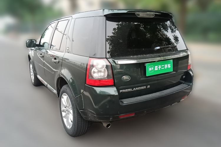 Used Land Rover Freelander 2 2011 3.2L i6 HSE Gasoline Edition Rear Left 45 Deg