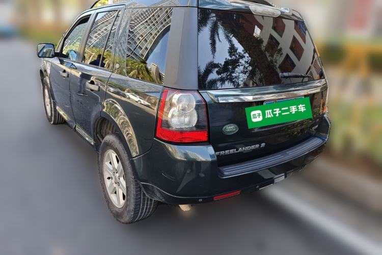 Used Land Rover Freelander 2 2011 2.2T SD4 SE Diesel Edition Rear Left 45 Deg