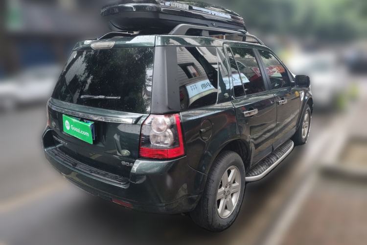 Used Land Rover Freelander 2 2011 2.2T SD4 SE Diesel Edition Rear Right 45 Deg