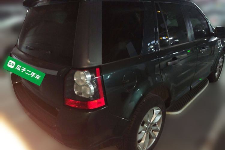 Used Land Rover Freelander 2 2011 3.2L i6 HSE Gasoline Edition Rear Right 45 Deg