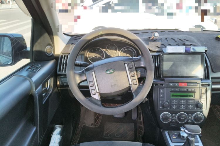 Used Land Rover Freelander 2 2011 2.2T SD4 SE Diesel Edition Steering Wheel