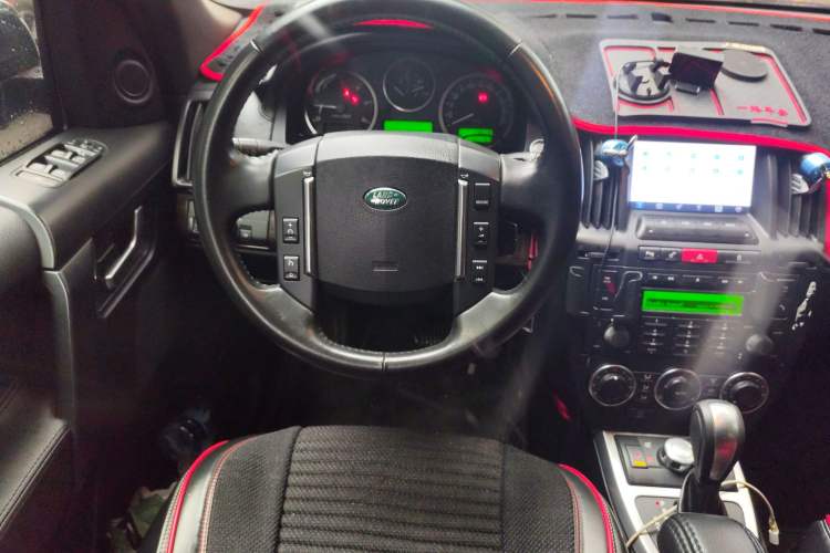 Used Land Rover Freelander 2 2011 2.2T SD4 SE Diesel Edition Steering Wheel