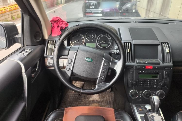 Used Land Rover Freelander 2 2011 3.2L i6 SE Gasoline Version Steering Wheel