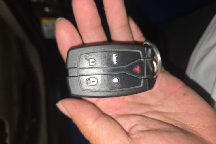 Used Land Rover Freelander 2 2011 2.2T SD4 HSE Diesel Edition Vehicle Key