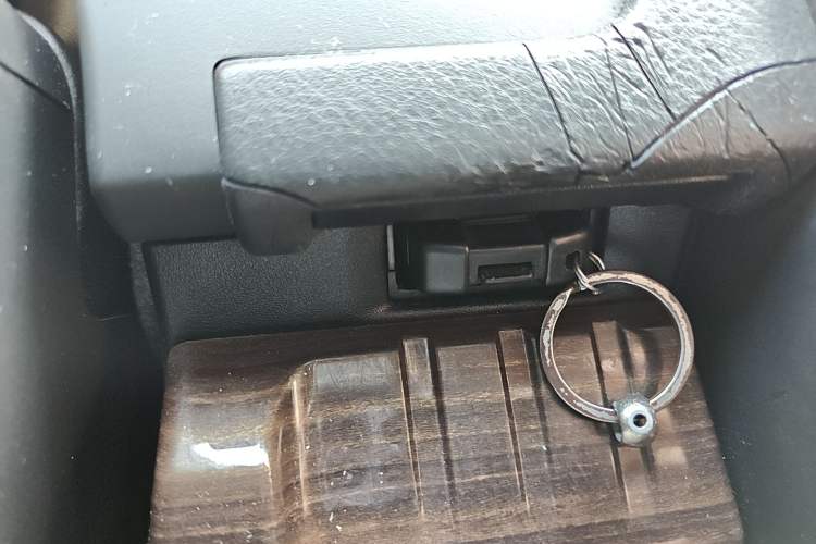 Used Land Rover Freelander 2 2011 2.2T SD4 SE Diesel Edition Vehicle Key