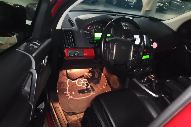 Used Land Rover Freelander 2 2011 3.2L China Red Limited Edition Driver Seat