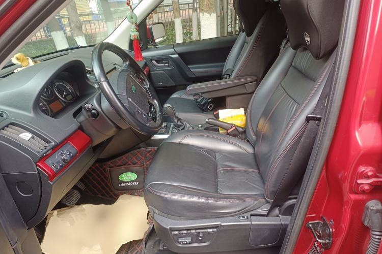 Used Land Rover Freelander 2 2011 3.2L China Red Limited Edition Left Front Seat