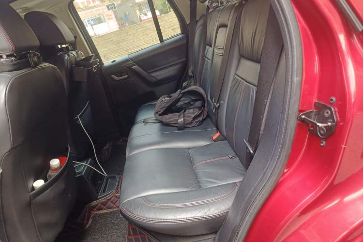 Used Land Rover Freelander 2 2011 3.2L China Red Limited Edition Left Rear Seat