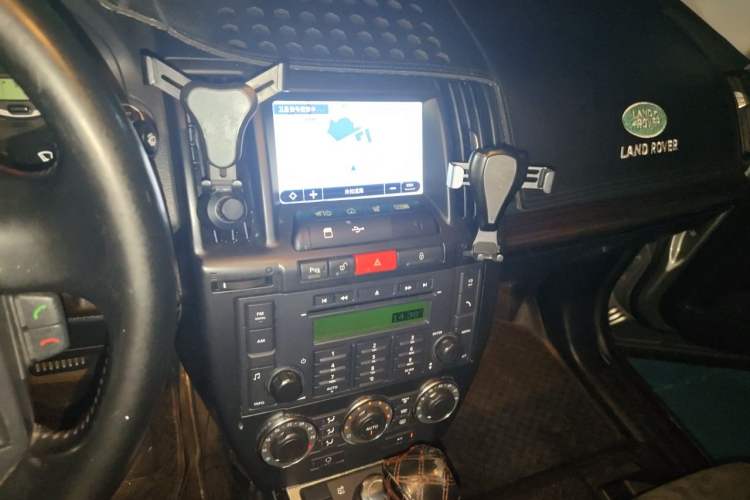 Used Land Rover Freelander 2 2011 2.2T SD4 SE Diesel Edition Audio And AC Panel