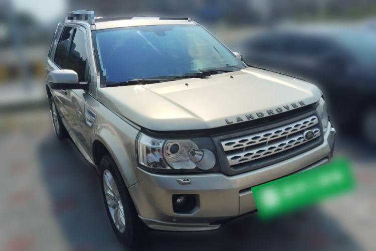Used Land Rover Freelander 2 2011 3.2L i6 HSE Gasoline Edition Front Right 45 Deg