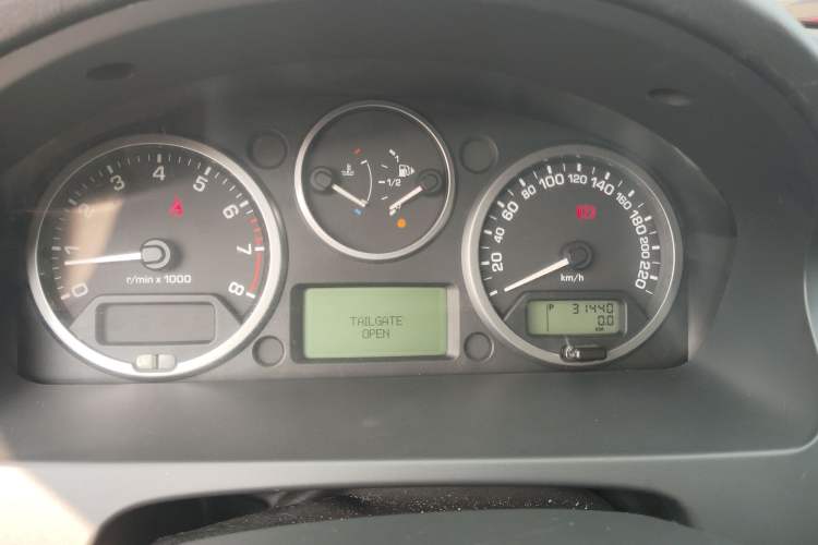 Used Land Rover Freelander 2 2011 3.2L i6 HSE Gasoline Edition Instrument Cluster