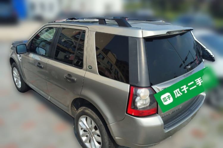 Used Land Rover Freelander 2 2011 3.2L i6 HSE Gasoline Edition Rear Left 45 Deg