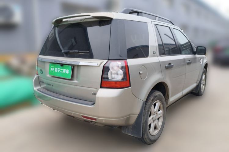 Used Land Rover Freelander 2 2011 3.2L i6 SE Gasoline Version Rear Right 45 Deg
