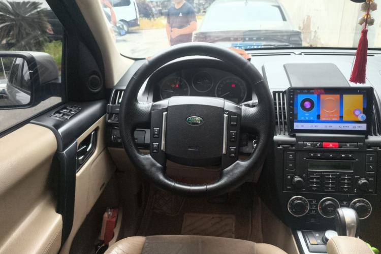 Used Land Rover Freelander 2 2011 2.2T SD4 SE Diesel Edition Steering Wheel