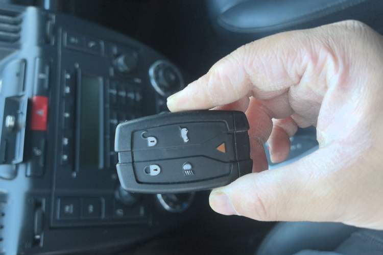 Used Land Rover Freelander 2 2011 3.2L i6 SE Gasoline Version Vehicle Key