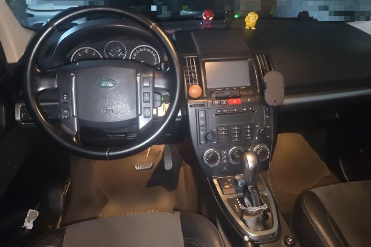 Used Land Rover Freelander 2 2011 2.2T SD4 SE Diesel Edition Center Console