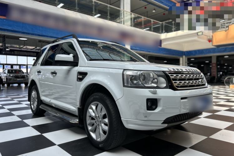 Used Land Rover Freelander 2 2011 3.2L i6 HSE Gasoline Edition Exterior 2