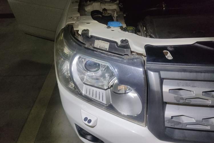 Used Land Rover Freelander 2 2011 2.2T SD4 SE Diesel Edition Exterior 6