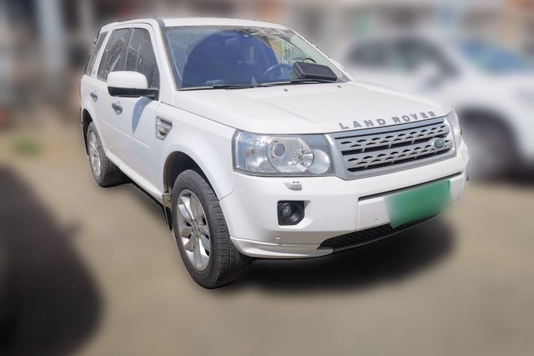 Used Land Rover Freelander 2 2011 3.2L i6 SE Gasoline Version Front Right 45 Deg