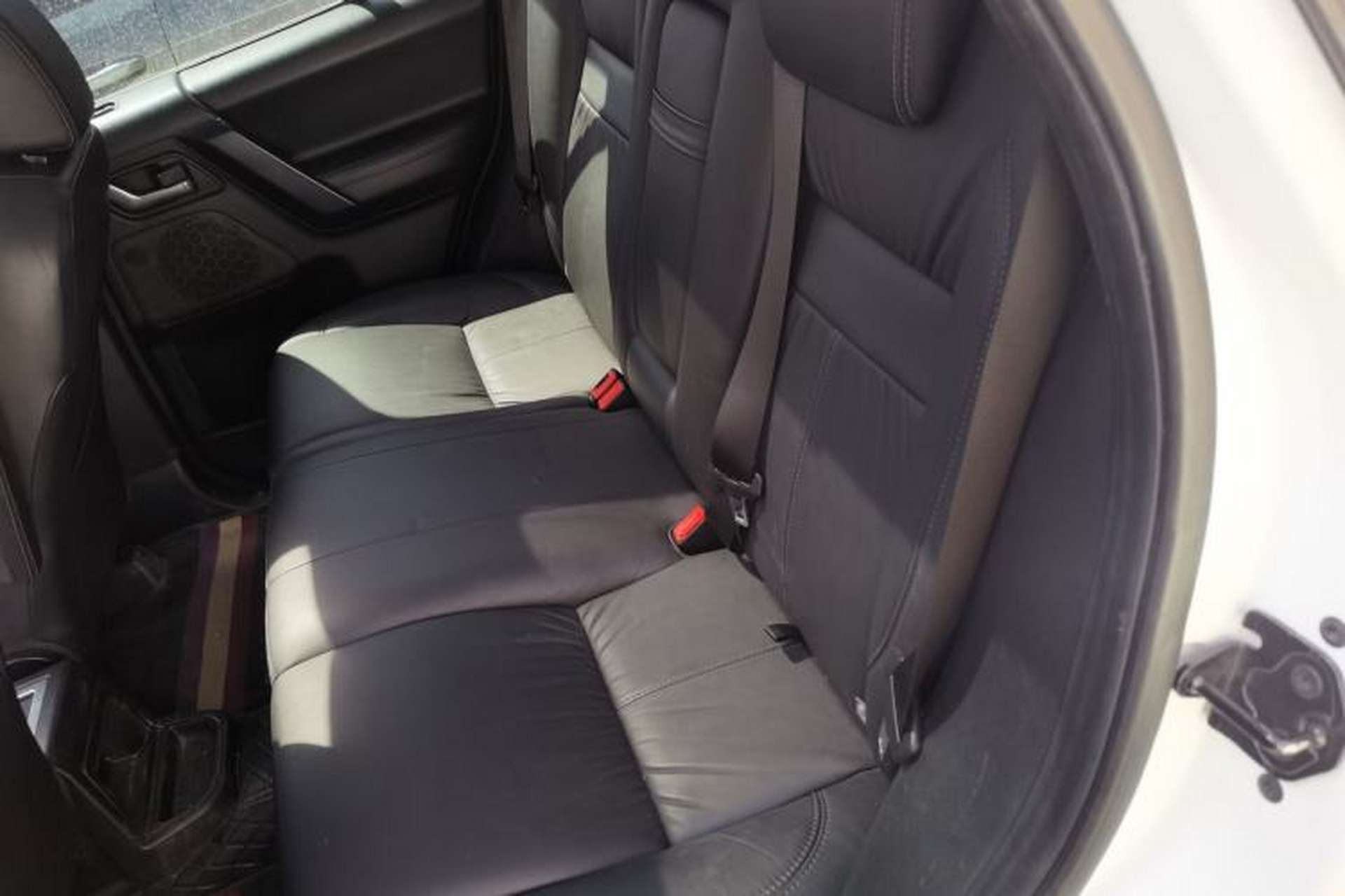 Used Land Rover Freelander 2 2011 3.2L i6 SE Gasoline Version Left Rear Seat