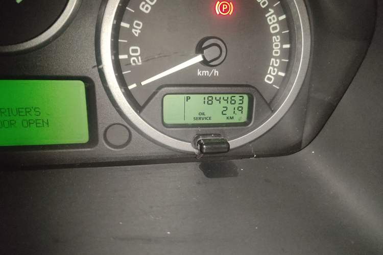 Used Land Rover Freelander 2 2011 2.2T SD4 SE Diesel Edition Odometer Close Up
