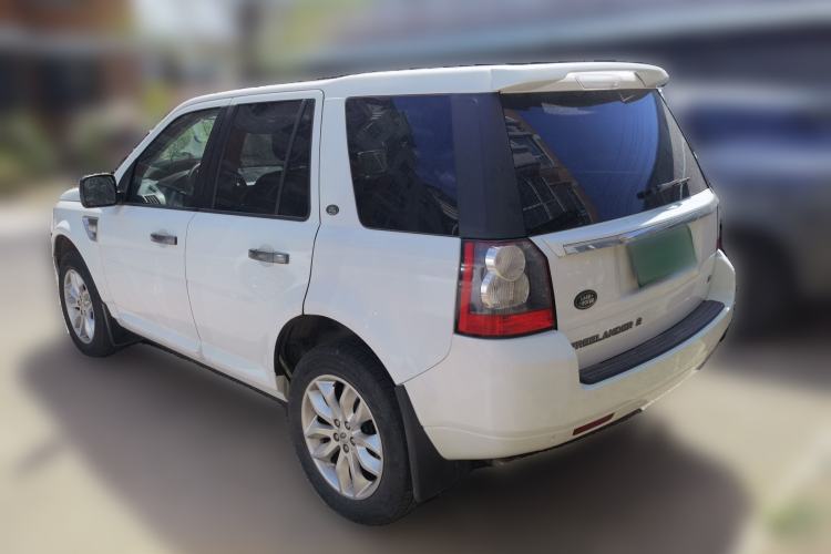 Used Land Rover Freelander 2 2011 3.2L i6 SE Gasoline Version Rear Left 45 Deg
