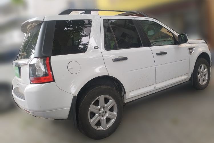 Used Land Rover Freelander 2 2011 3.2L i6 SE Gasoline Version Rear Right 45 Deg