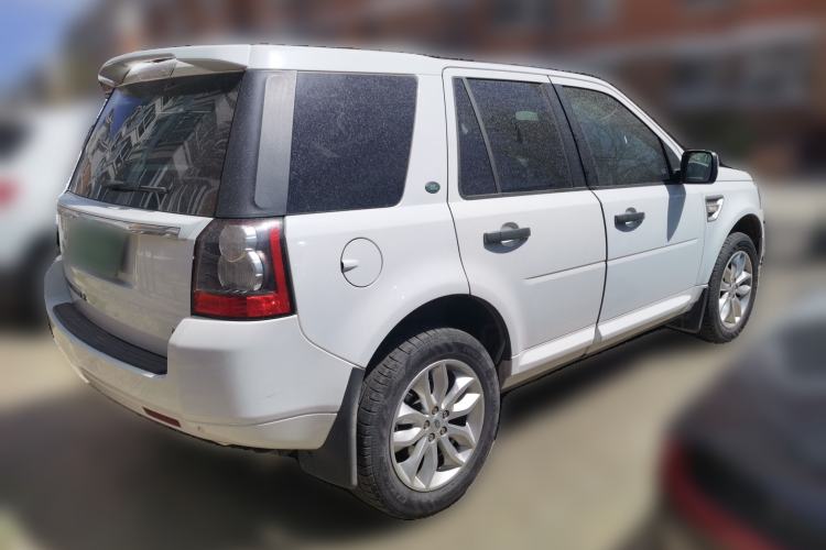 Used Land Rover Freelander 2 2011 3.2L i6 SE Gasoline Version Rear Right 45 Deg