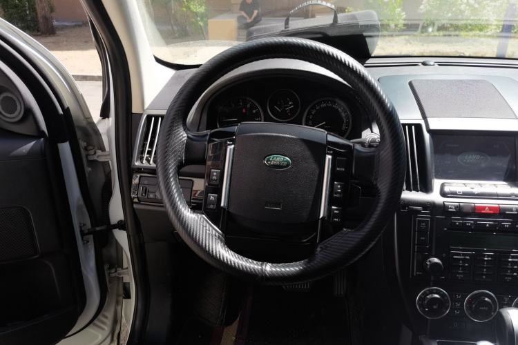 Used Land Rover Freelander 2 2011 3.2L i6 SE Gasoline Version Steering Wheel