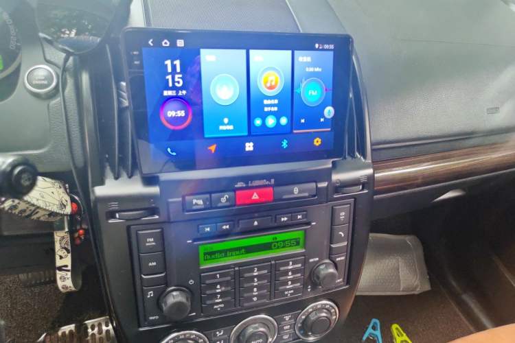 Used Land Rover Freelander 2 2012 2.0T Si4 SE Gasoline Version Audio And AC Panel