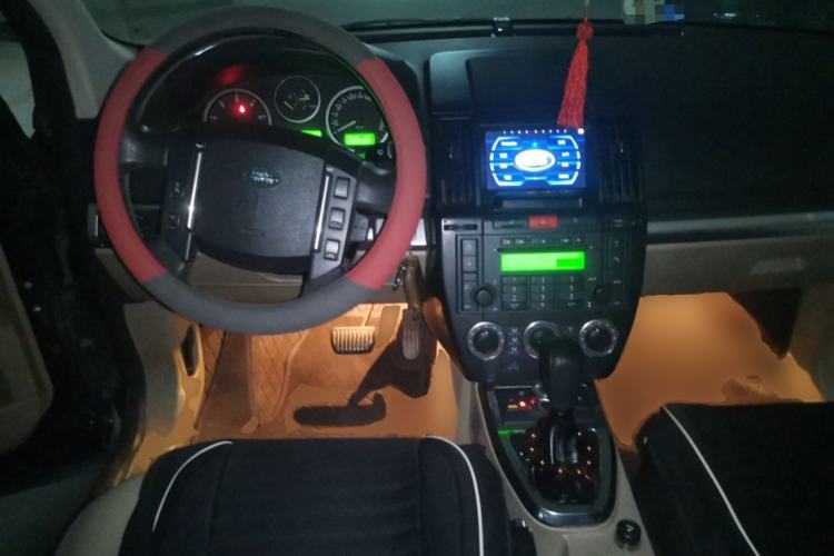 Used Land Rover Freelander 2 2012 2.2T SD4 S Diesel Version Center Console