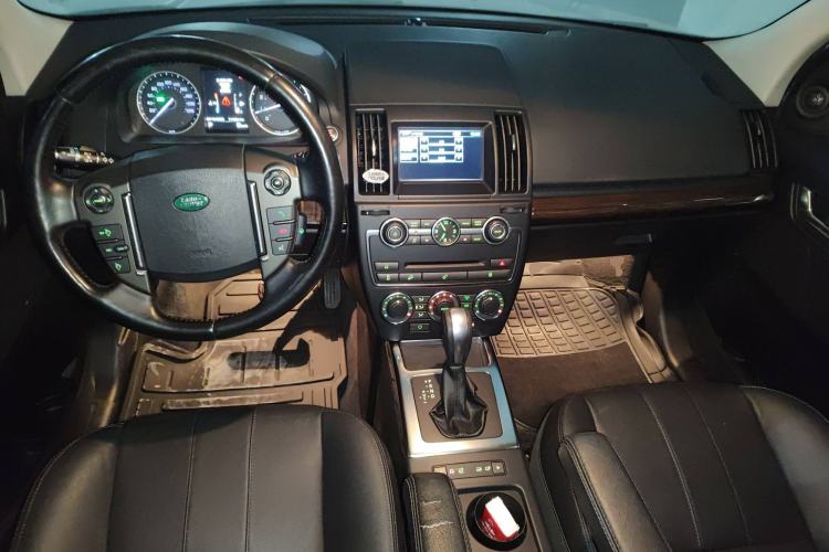 Used Land Rover Freelander 2 2012 2.0T Si4 SE Gasoline Version Center Console