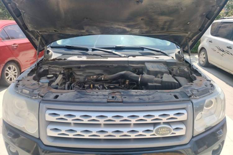 Used Land Rover Freelander 2 2012 2.0T Si4 SE Gasoline Version Engine Bay