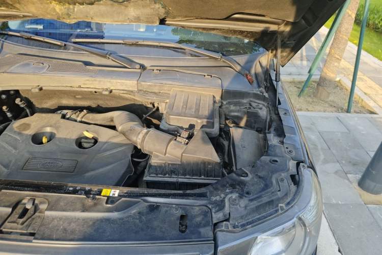 Used Land Rover Freelander 2 2012 2.0T Si4 HSE Gasoline Version Engine Bay Left
