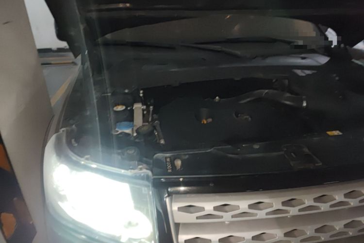 Used Land Rover Freelander 2 2012 2.0T Si4 SE Gasoline Version Engine Bay Right