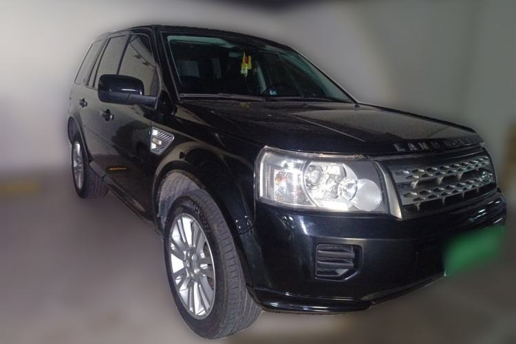 Used Land Rover Freelander 2 2012 2.2T SD4 SE Diesel Edition Front Right 45 Deg