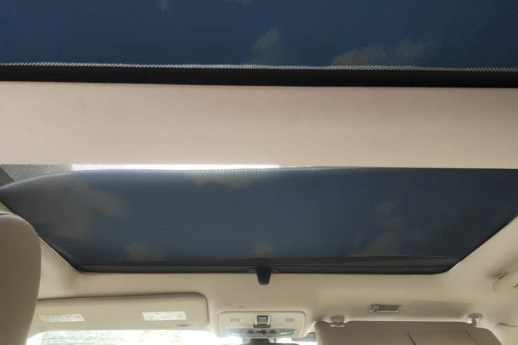 Used Land Rover Freelander 2 2012 2.0T Si4 SE Gasoline Version Headliner