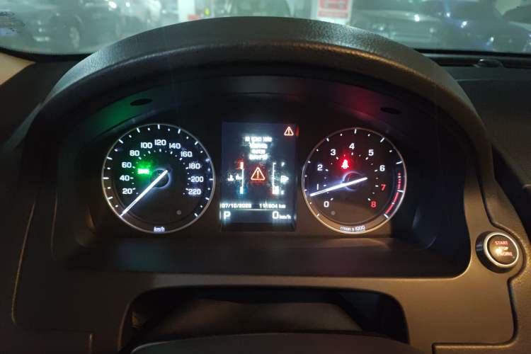 Used Land Rover Freelander 2 2012 2.0T Si4 SE Gasoline Version Instrument Cluster