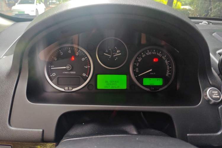Used Land Rover Freelander 2 2012 2.0T Si4 SE Gasoline Version Instrument Cluster