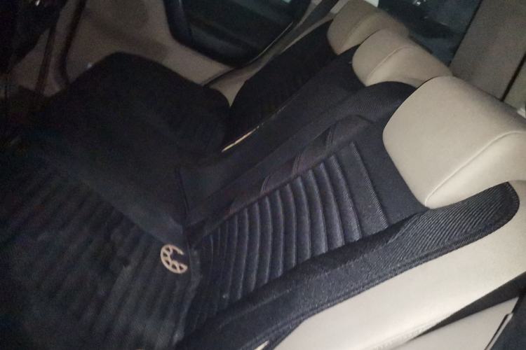 Used Land Rover Freelander 2 2012 2.2T SD4 S Diesel Version Left Rear Seat