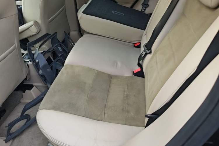 Used Land Rover Freelander 2 2012 2.2T SD4 SE Diesel Edition Left Rear Seat
