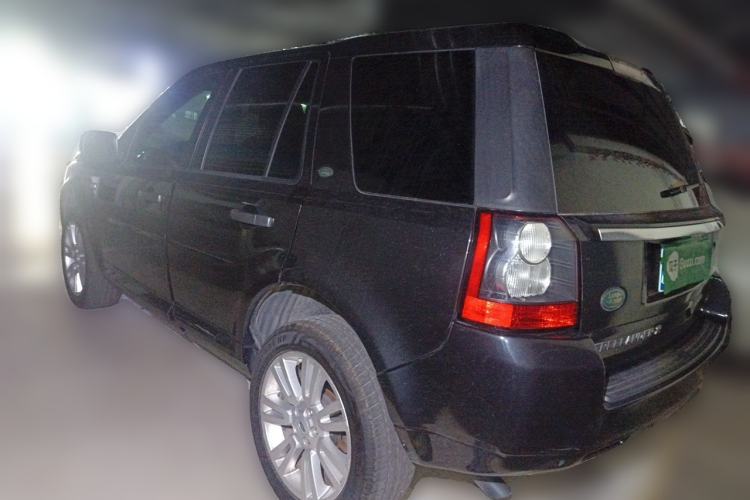 Used Land Rover Freelander 2 2012 2.2T SD4 SE Diesel Edition Rear Left 45 Deg
