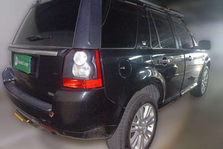 Used Land Rover Freelander 2 2012 2.2T SD4 SE Diesel Edition Rear Right 45 Deg