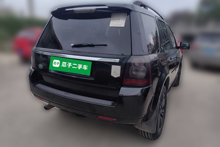 Used Land Rover Freelander 2 2012 2.2T SD4 SE Diesel Edition Rear Right 45 Deg