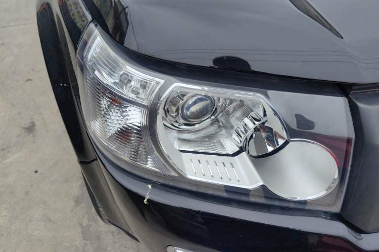 Used Land Rover Freelander 2 2012 2.2T SD4 SE Diesel Edition Right Front Headlight