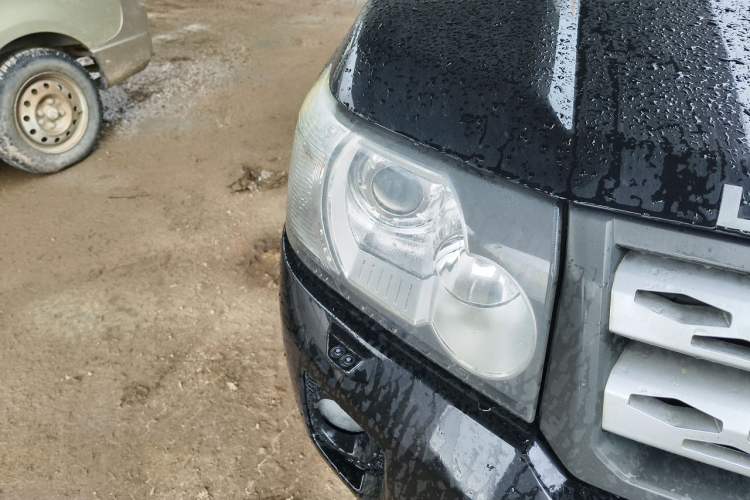 Used Land Rover Freelander 2 2012 2.2T SD4 SE Diesel Edition Right Front Headlight
